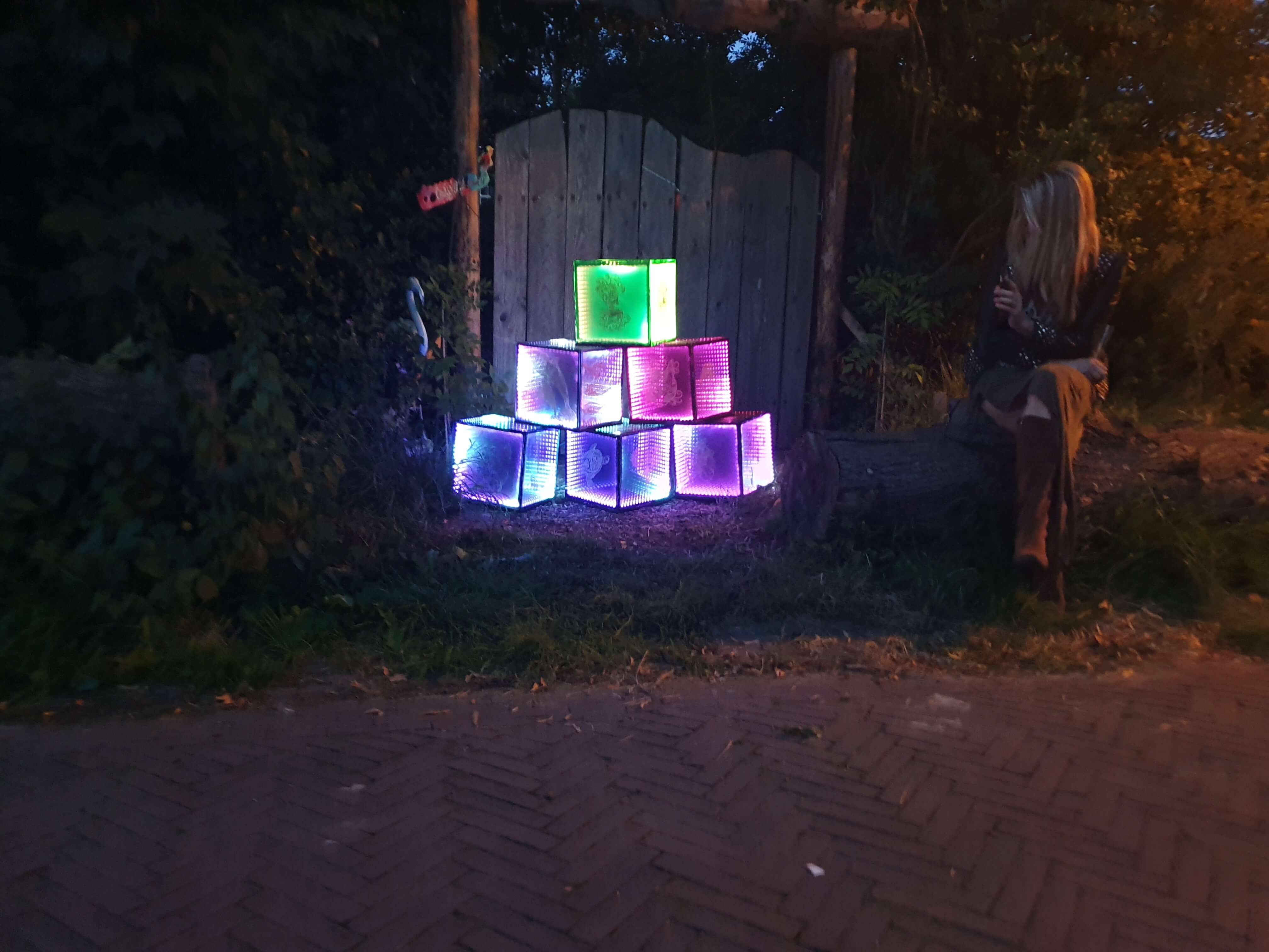 Landjuweel 2019 Ruigoord infinity cubes pyramide Landjuweel 2019 Ruigoord infinity cubes pyramide